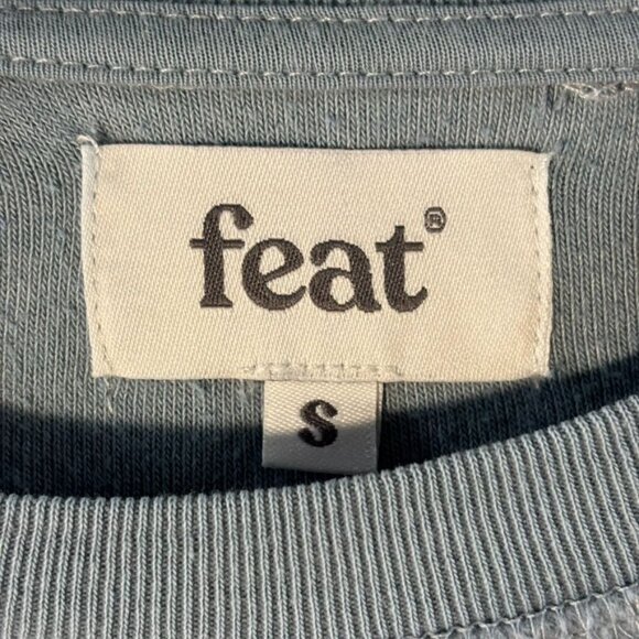 Ideal for gift-giving, Feat Womens Blue Textured Sweatshirt Size S - Picture 3 of 12